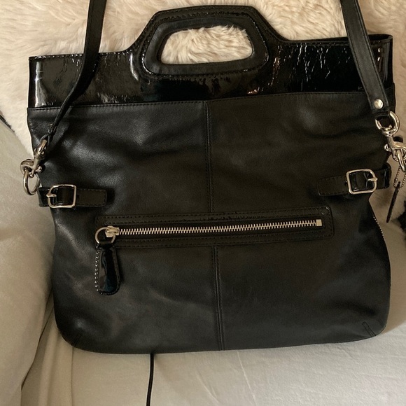 Coach Black Leather with patent leather and silver hardware with dust bag - Picture 2 of 12